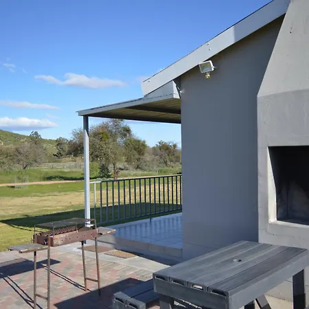 Mayfair Farm Cottages Oudtshoorn Exterior photo