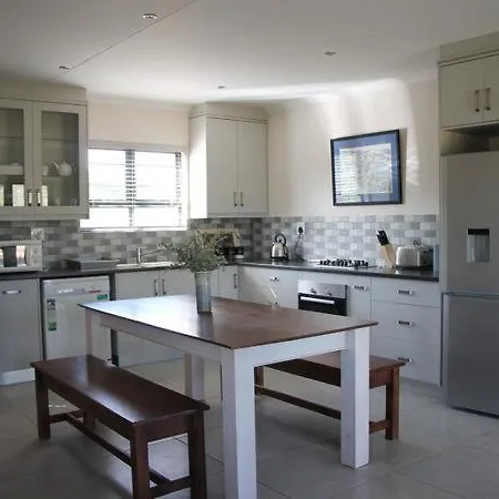 Mayfair Farm Cottages Oudtshoorn Exterior photo