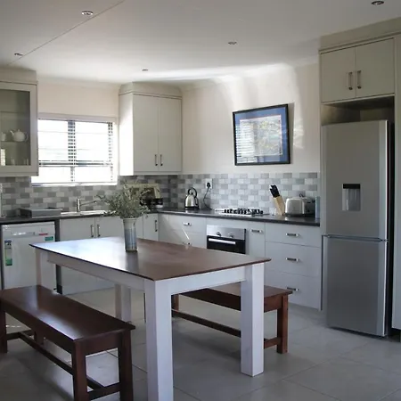 Mayfair Farm Cottages Oudtshoorn Exterior photo