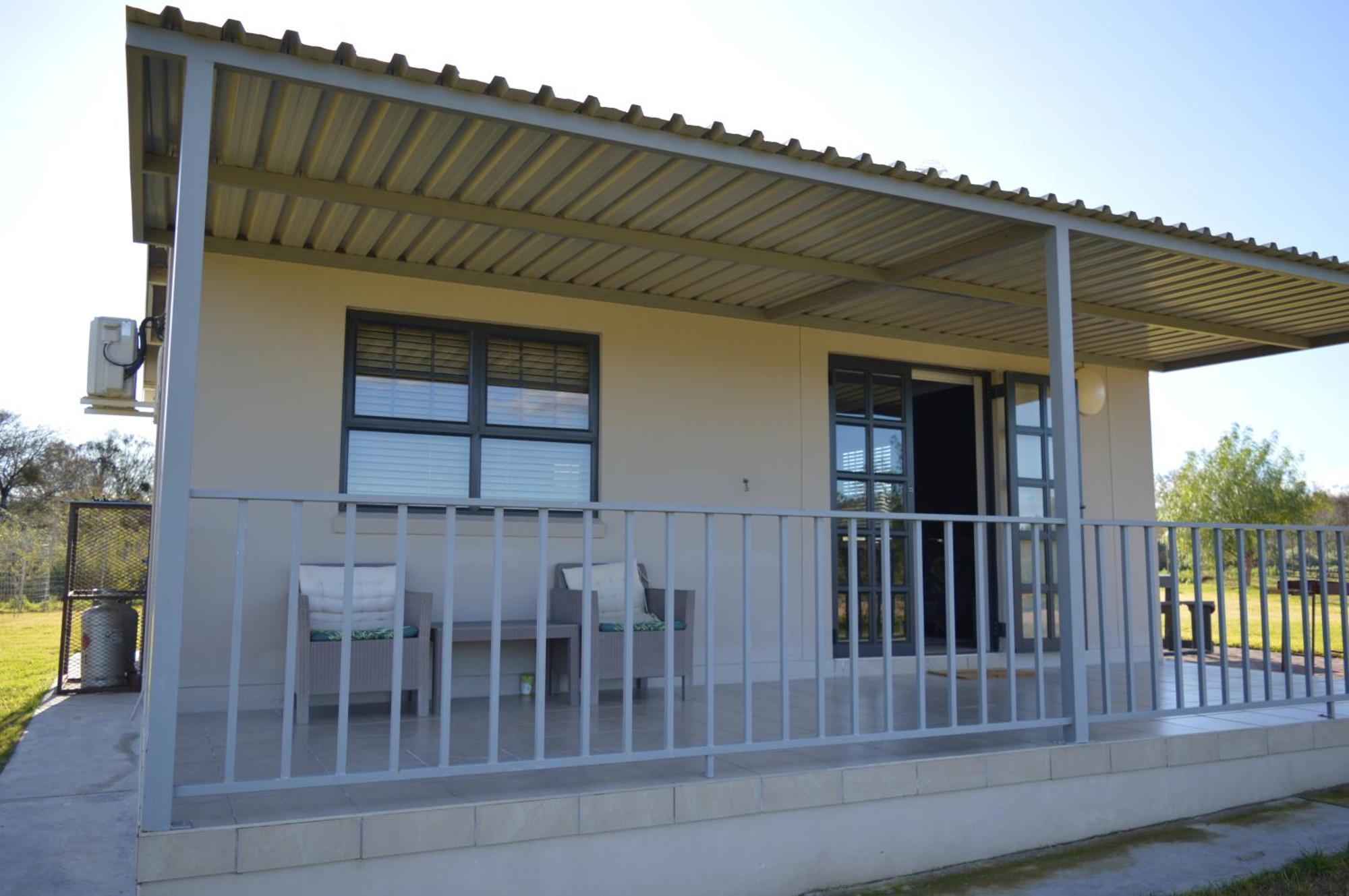 Mayfair Farm * Oudtshoorn